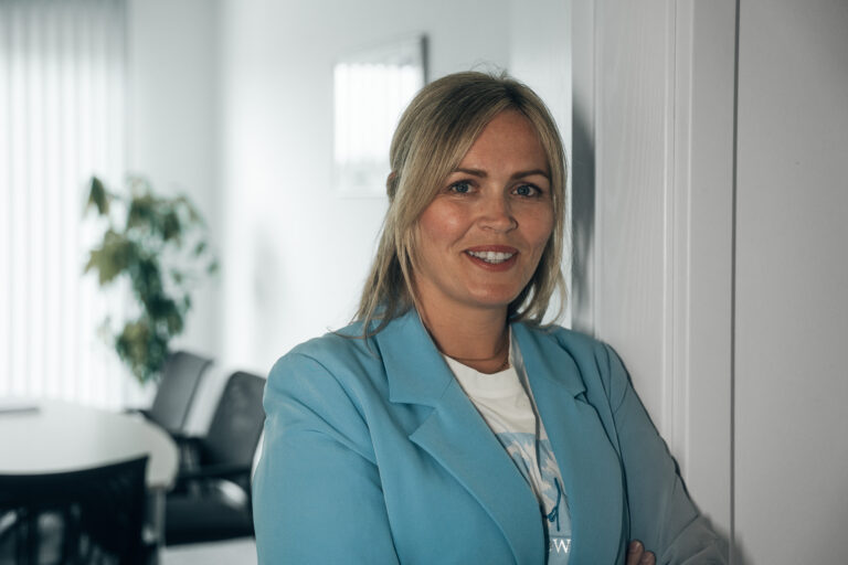 Mitarbeiterbild von Elena